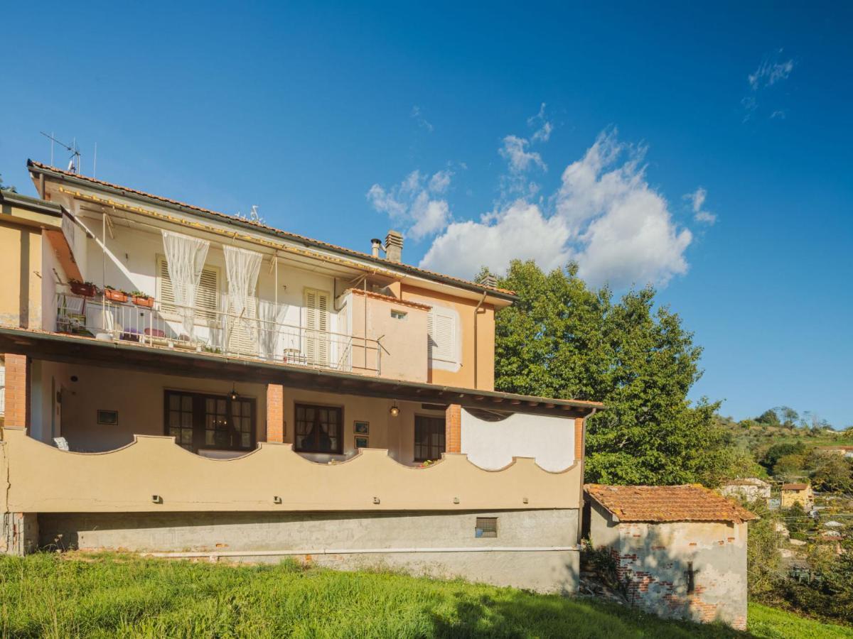 Apartment Barbara By Interhome Corsanico-Bargecchia Exterior foto