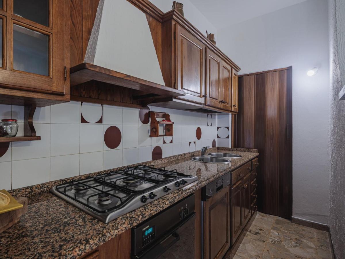 Apartment Barbara By Interhome Corsanico-Bargecchia Exterior foto